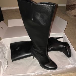 Black Nine West boots
